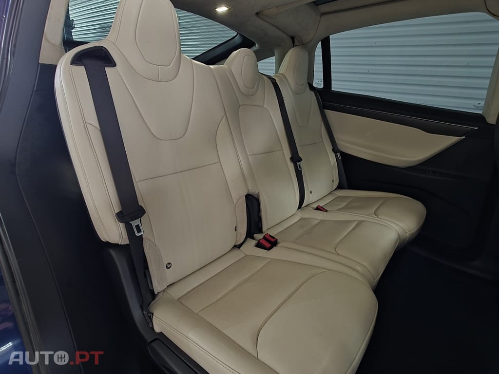 Tesla Model X 100D