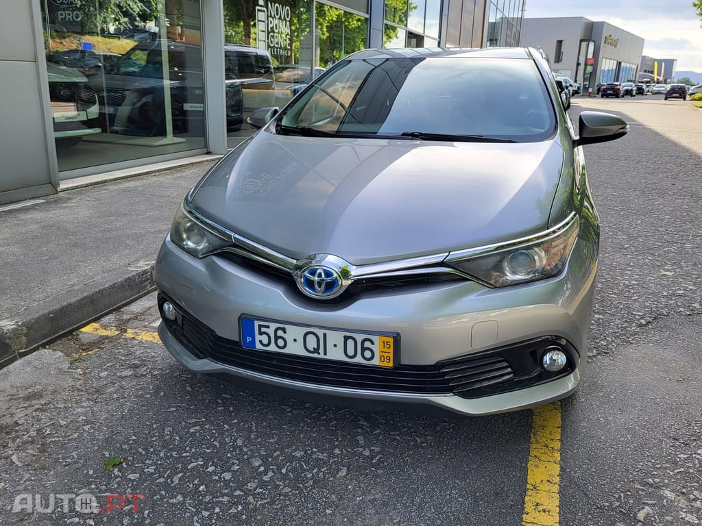Toyota Auris 1.8 HSD Comfort