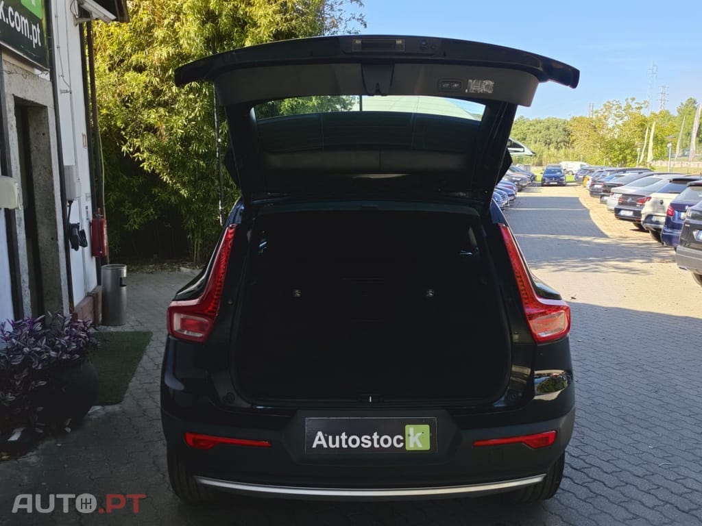 Volvo XC40 T4 Recharge DKG Inscription