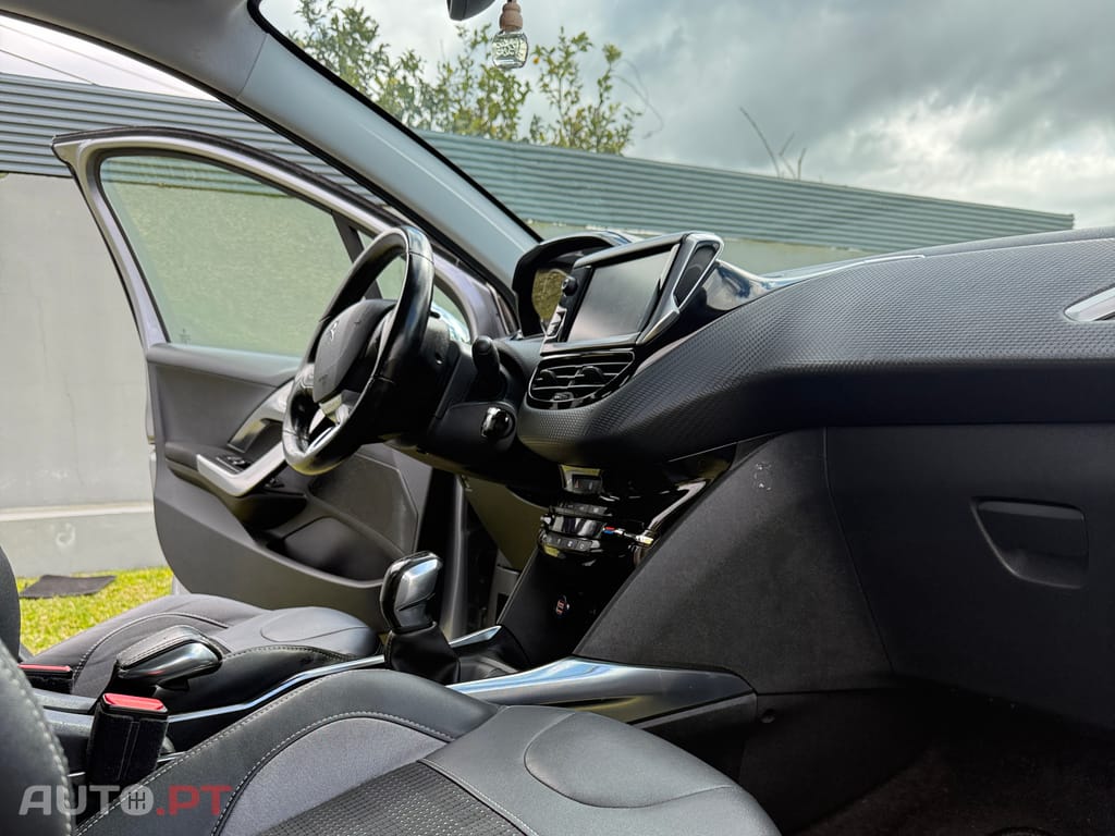 Peugeot 2008 Allure