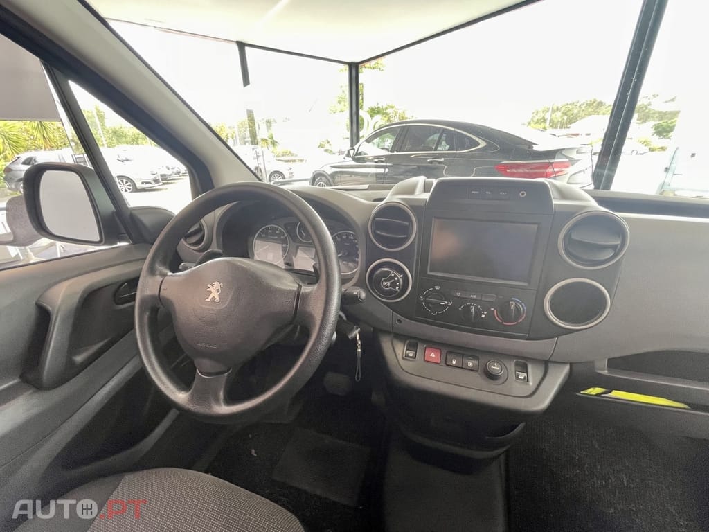 Peugeot Partner 1.6 BlueHDi L1 Premium 3L