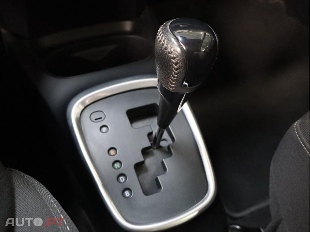 Toyota Yaris 1.5 HSD Comfort