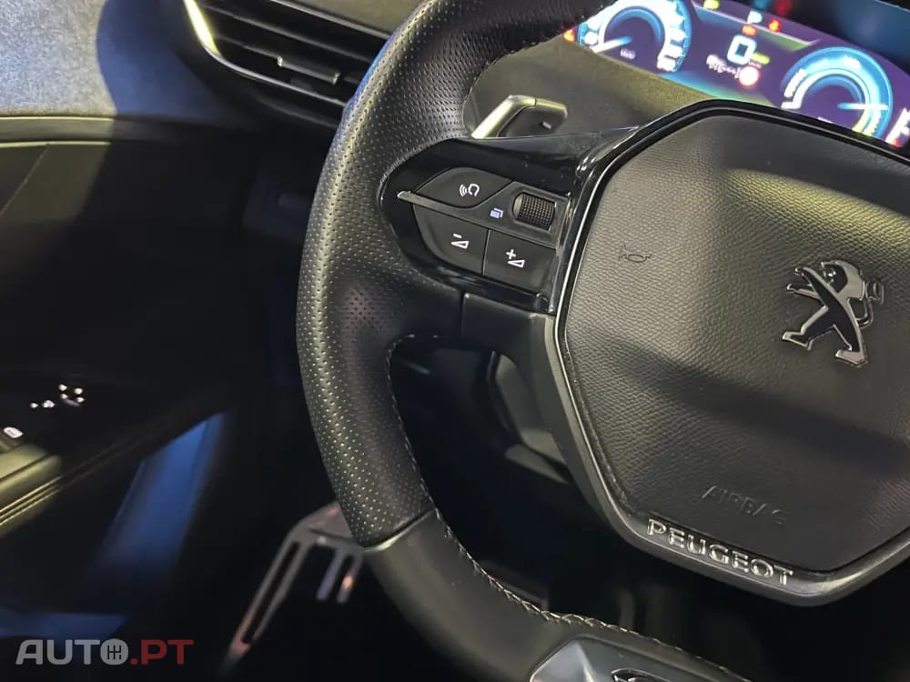 Peugeot 3008 1.6 Hybrid GT Pack e-EAT8