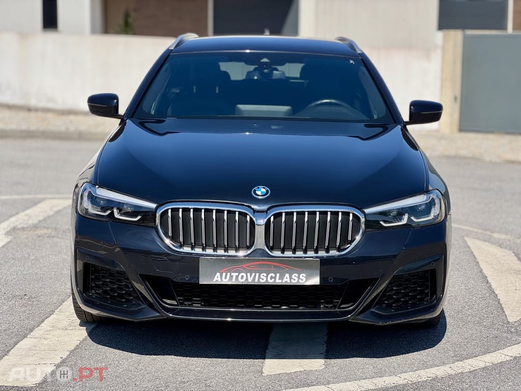 BMW 530 e Pack Desportivo M