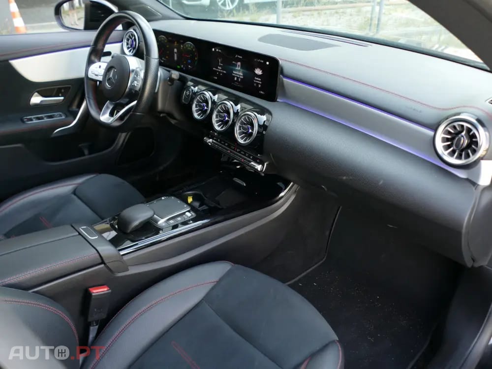 Mercedes-Benz CLA 250 e Shooting Brake AMG Line