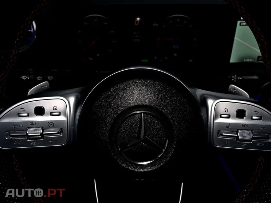 Mercedes-Benz GLA 250 e AMG Line