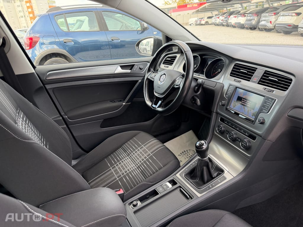 Volkswagen Golf 1.6 TDI BlueMotion Lounge