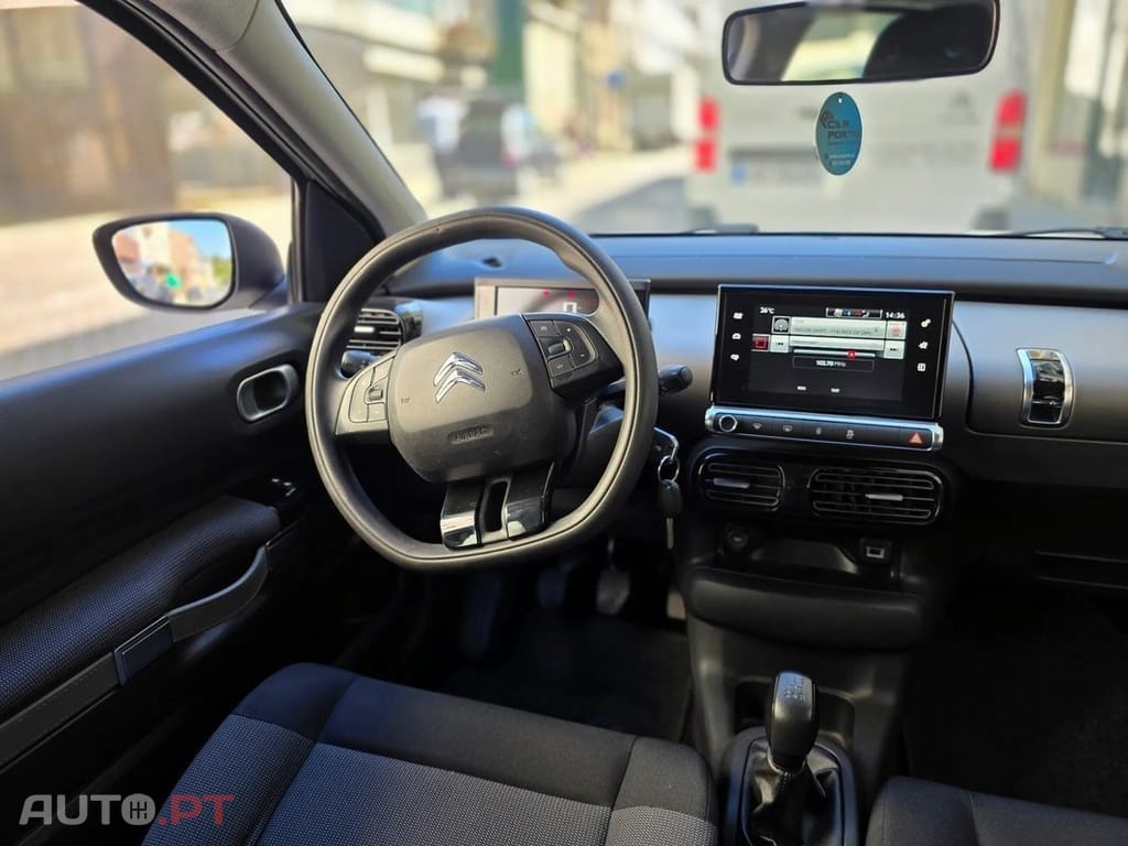 Citroën C4 Cactus PureTech 82 Feel — fotografia 12