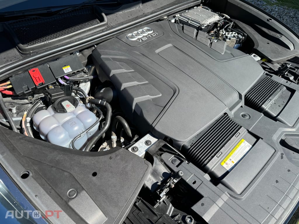 Audi Q8 50 TDI quattro Tiptronic