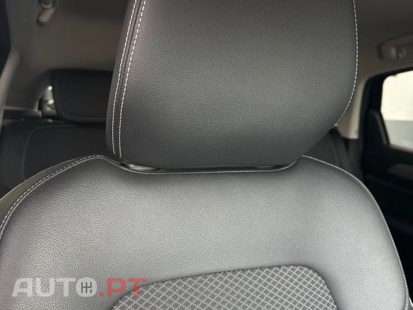 Renault Arkana 1.6 E-Tech Intens