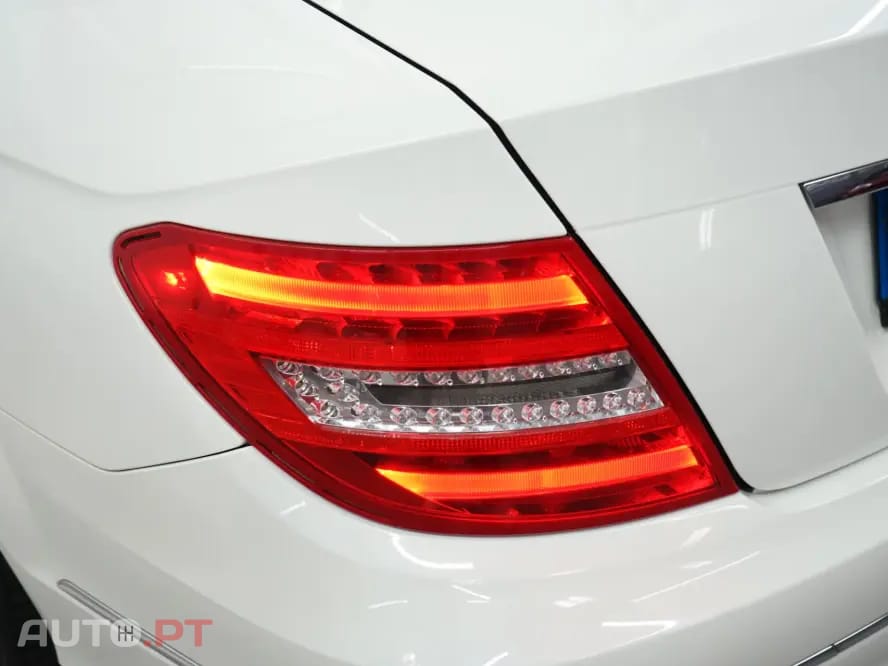 Mercedes-Benz C 180 BlueEFFICIENCY 7G-TRONIC