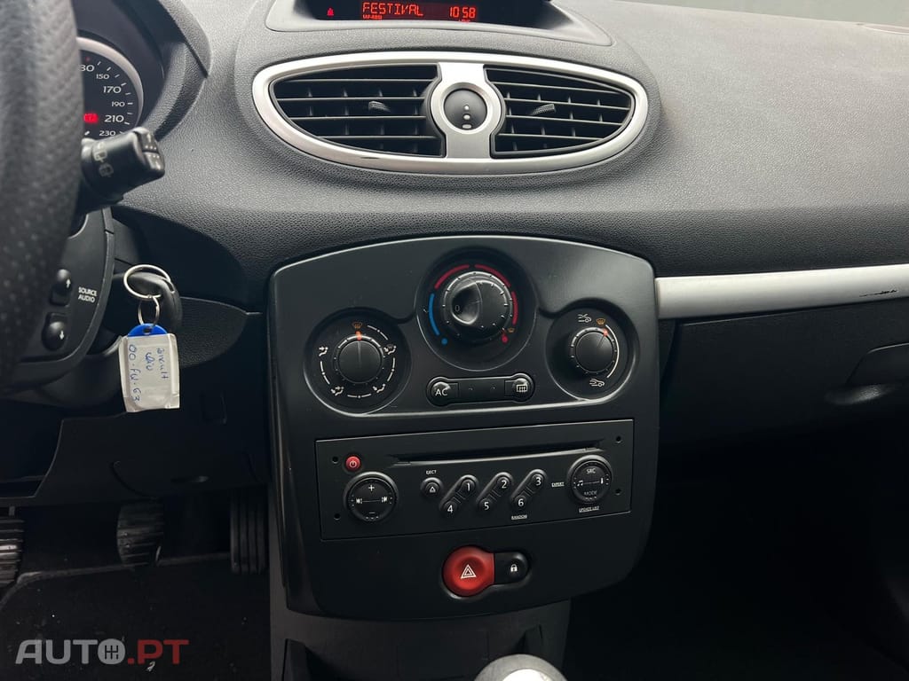Renault Clio 1.2 16V Dynamique
