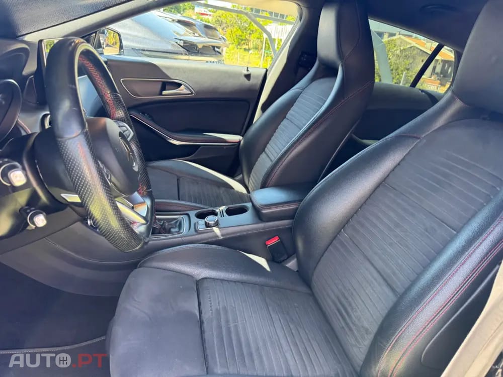 Mercedes-Benz CLA 180 d AMG Line