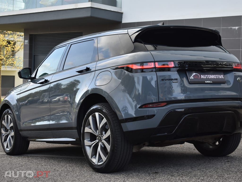 Land Rover Evoque 1.5 P300e AWD R-Dynamic SE Auto