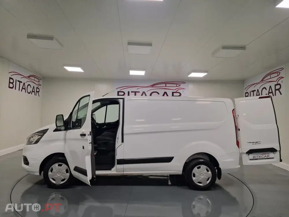 Ford Transit Custom 310L1 2.0 TDCi H1-Tecto Baixo Trend