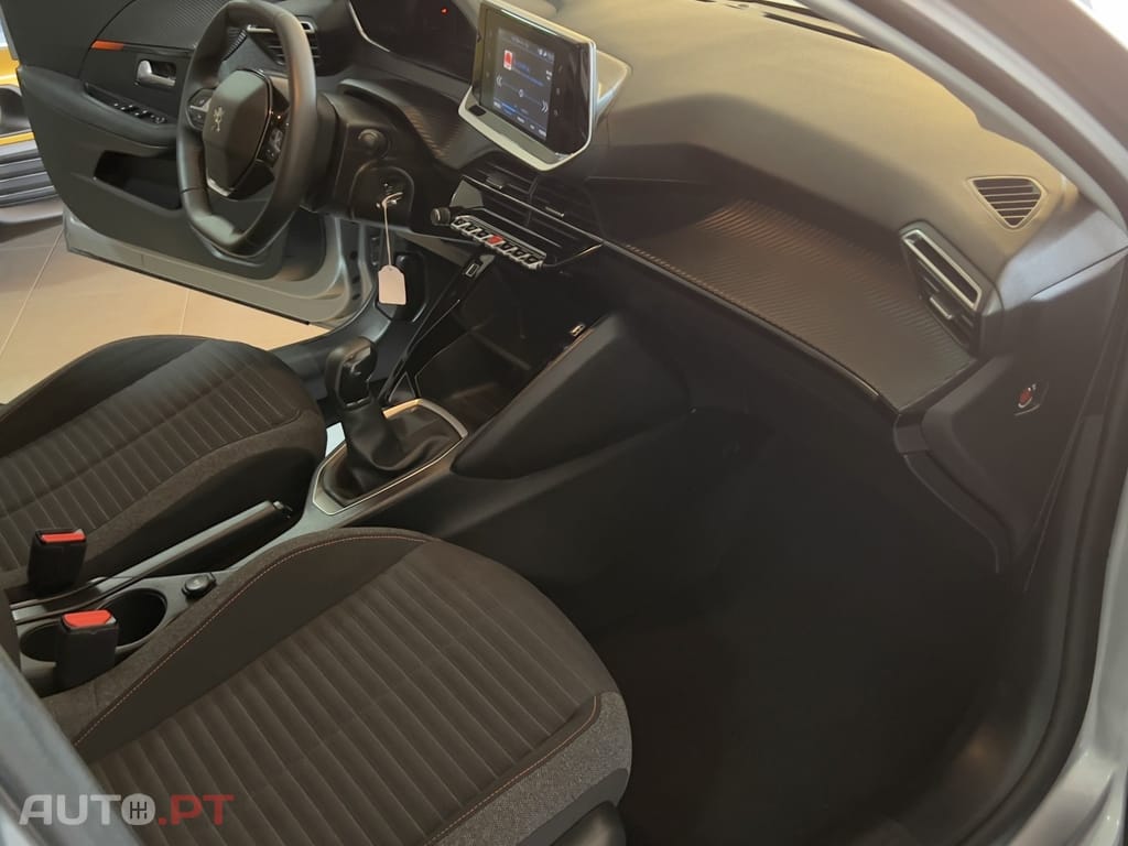 Peugeot 208 1.2 PureTech Active Pack