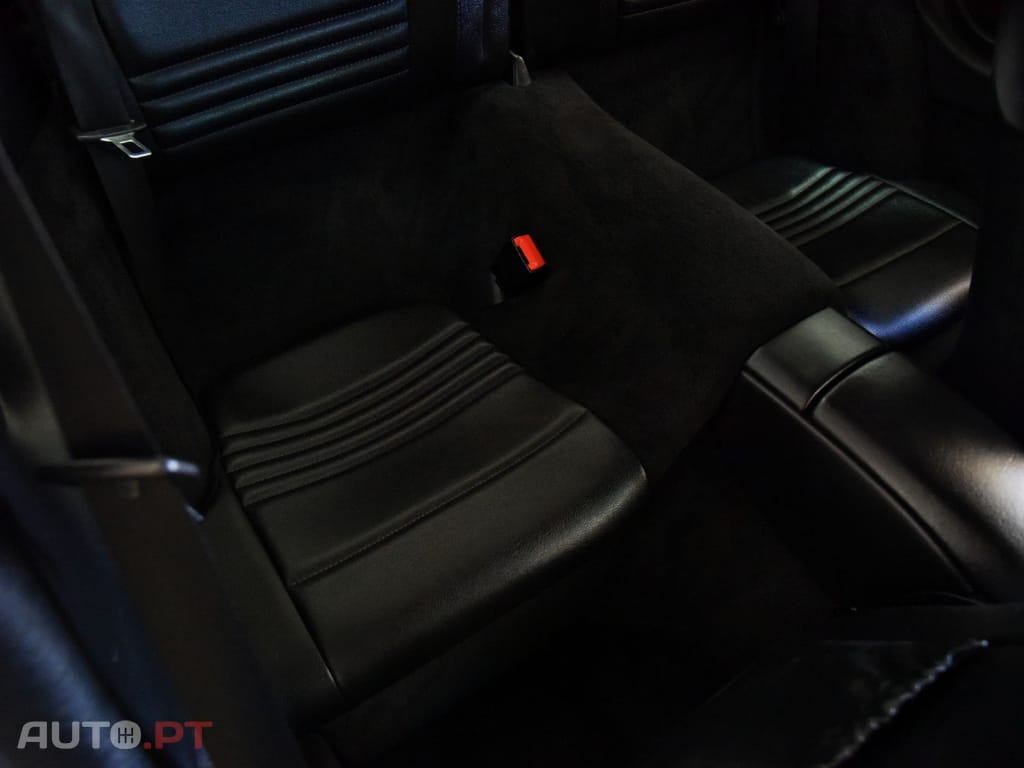 Porsche 996 CARRERA COUPE