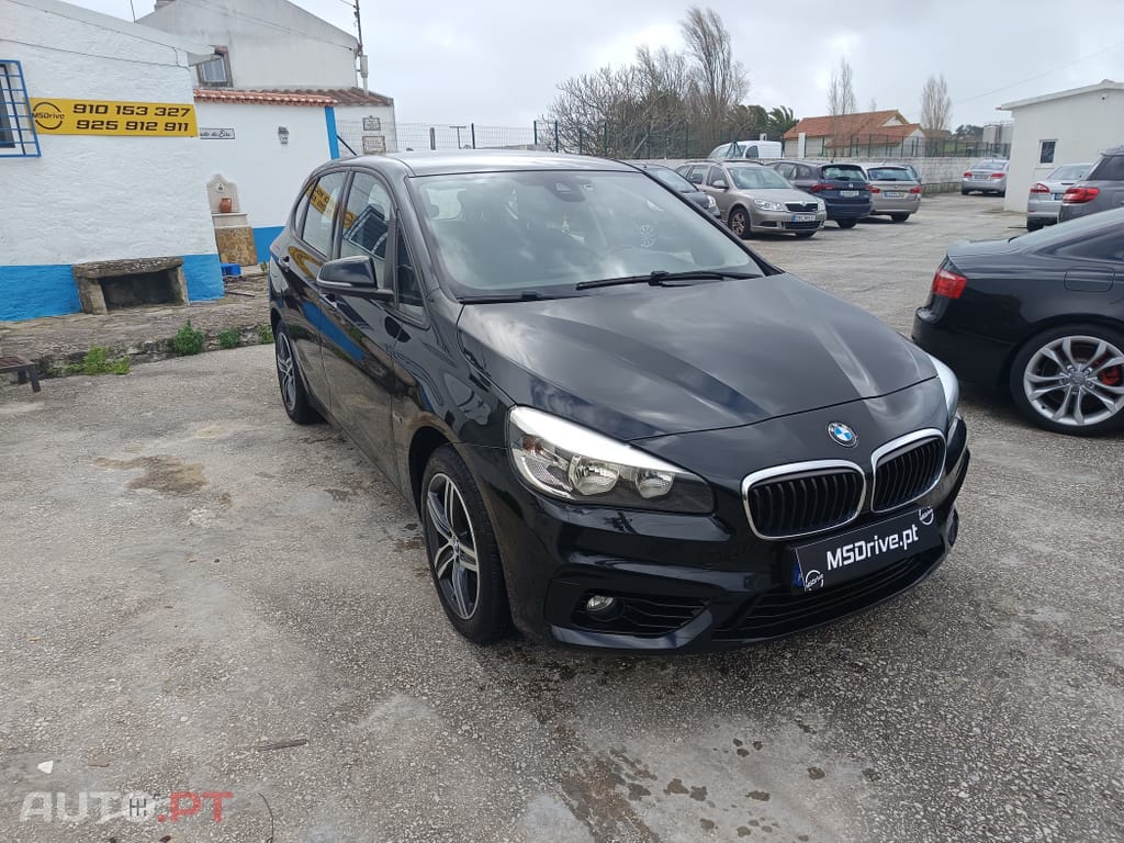 BMW 218 i Sport Line