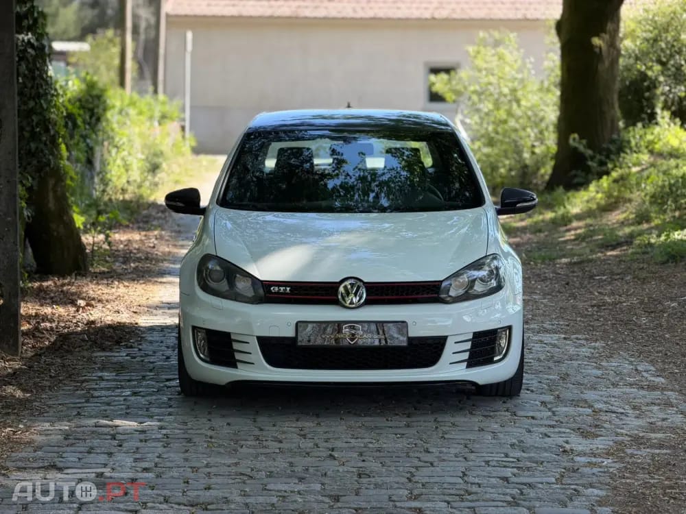 Volkswagen Golf 2.0 TSi GTI