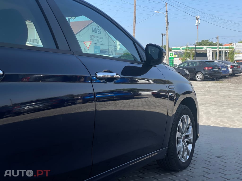 Fiat Tipo 1.3 M-Jet Lounge