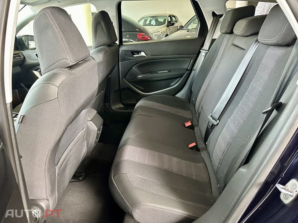 Peugeot 308 SW BlueHDi 130 EAT8 Stop & Start Allure Business-Pack