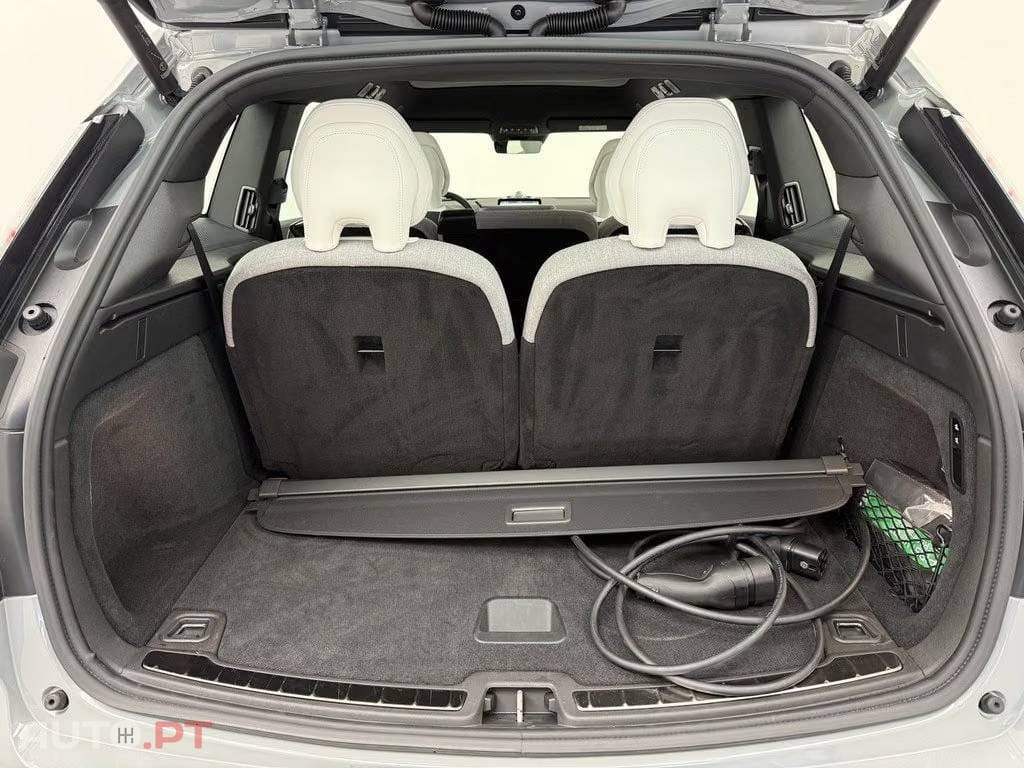 Volvo EX90 111 kWh Twin Motor Performance Ultra
