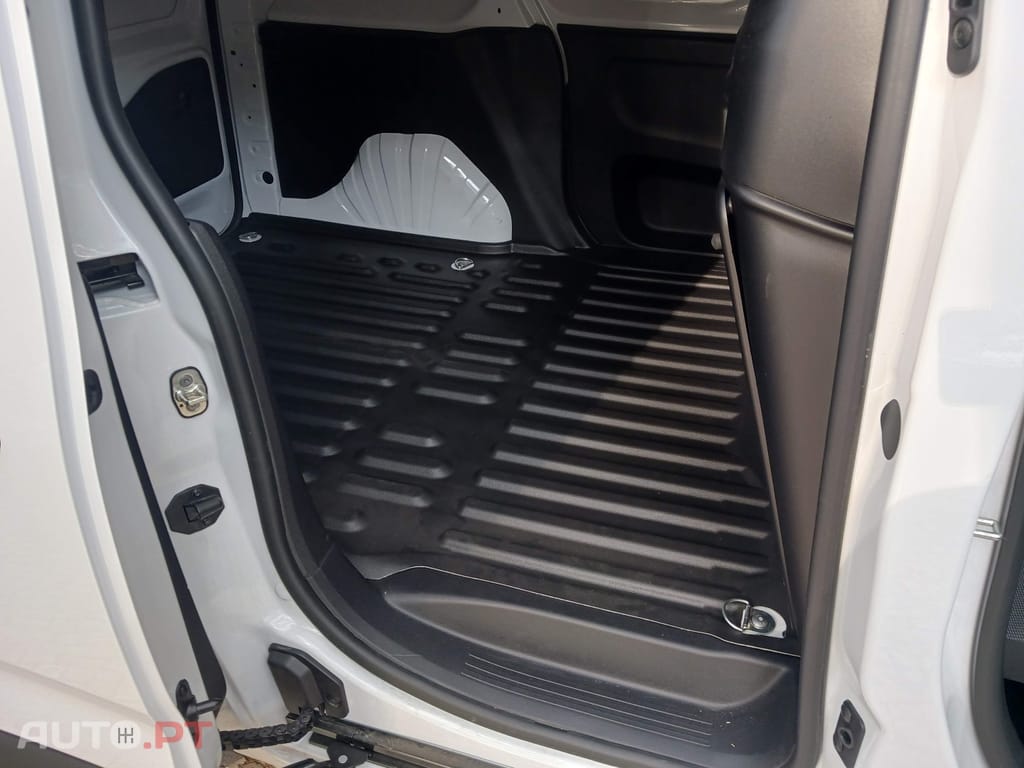 Peugeot Partner 1.5 BlueHDi Pro Standard Plus