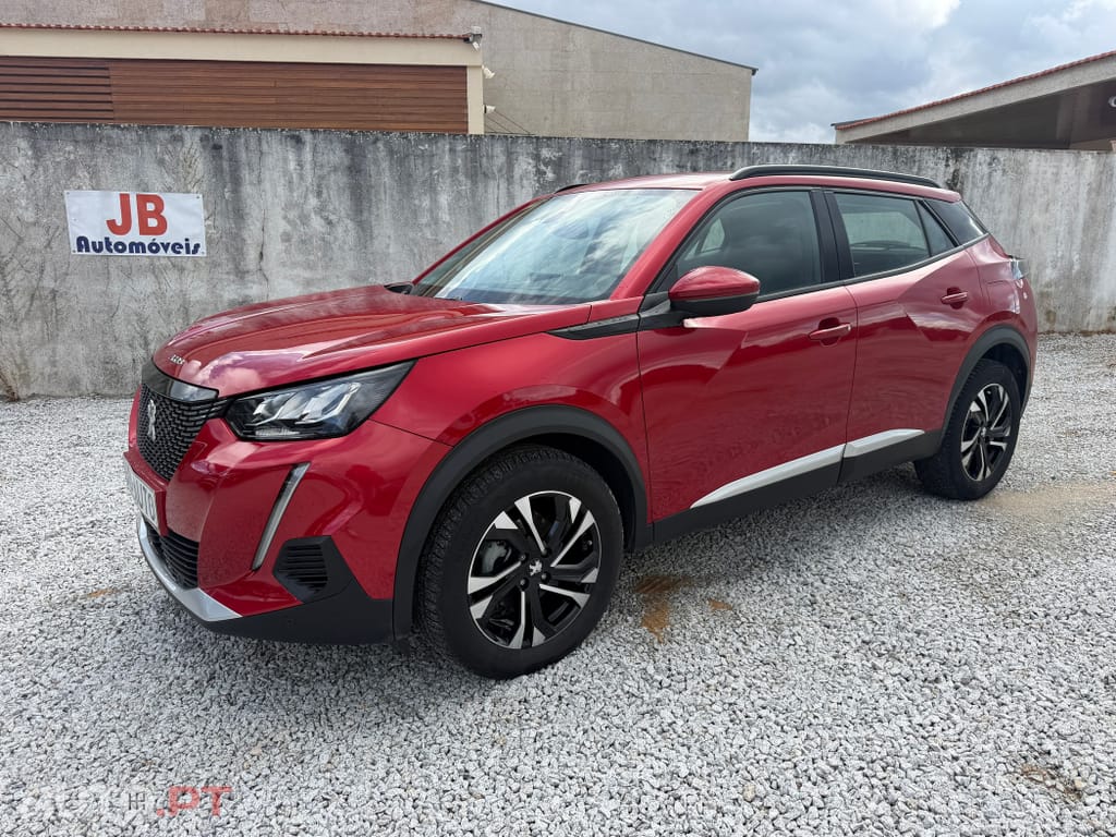 Peugeot 2008 1.2 PureTech Allure