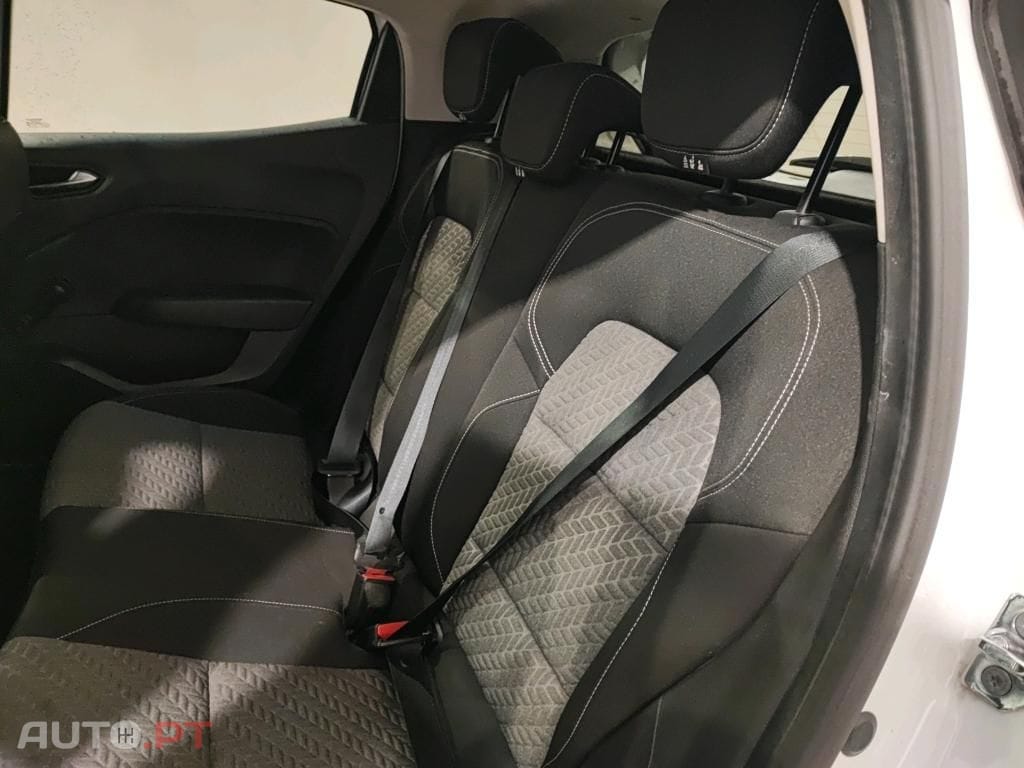 Renault Clio 1.0 TCe Limited Bi-Fuel