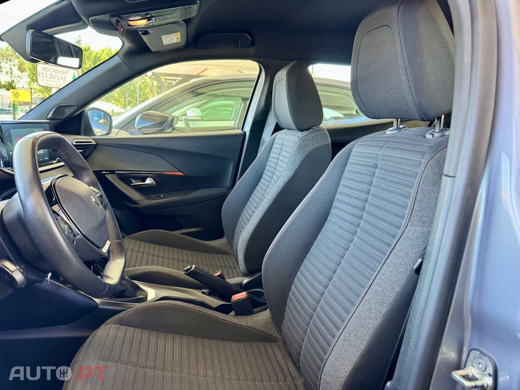 Peugeot 2008 1.2 PureTech Active