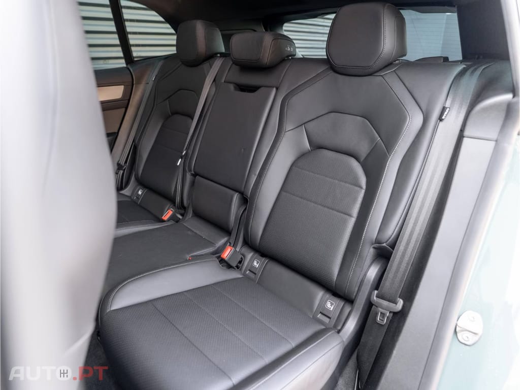 Porsche Cayenne Eletric