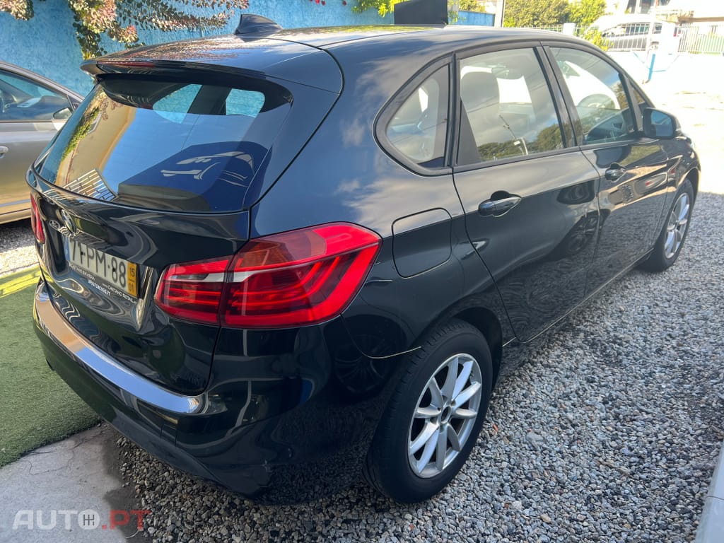 BMW 216 d Advantage