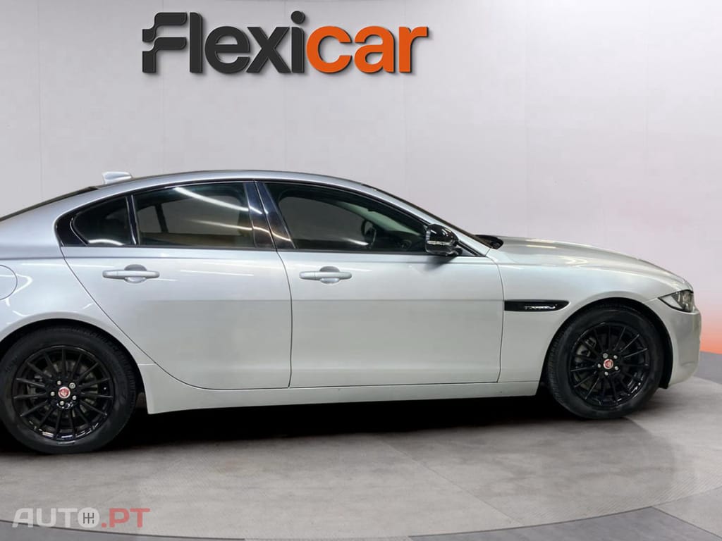 Jaguar XE 2.0 Diesel Pure