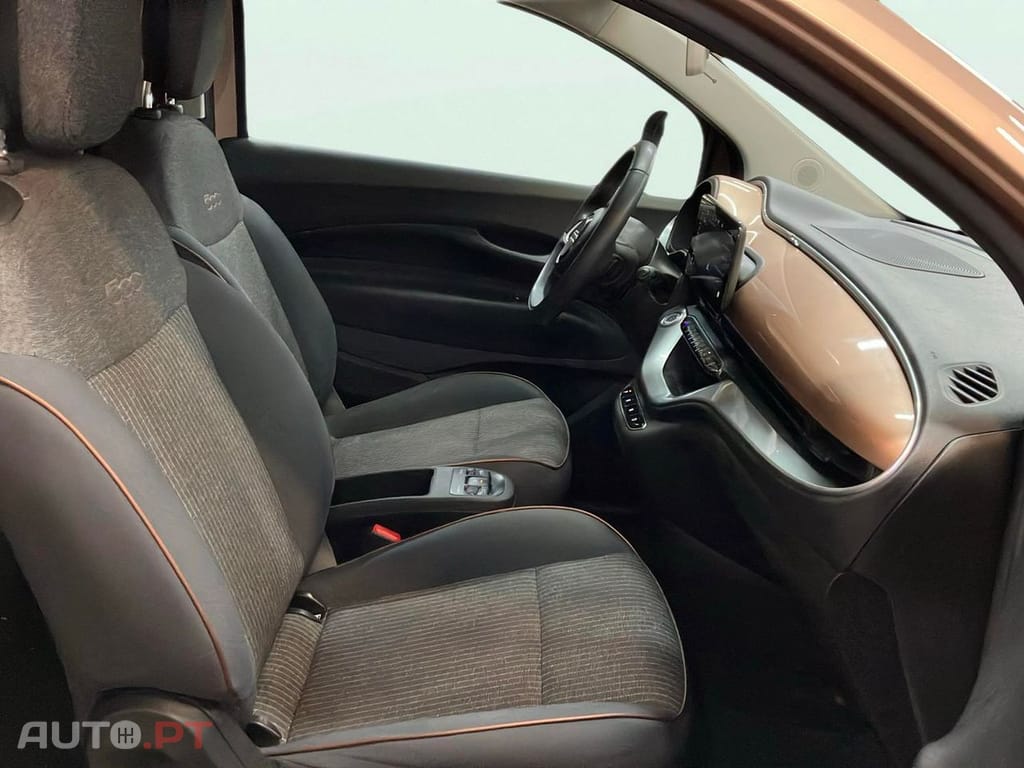 Fiat 500e 42 KWh Icon
