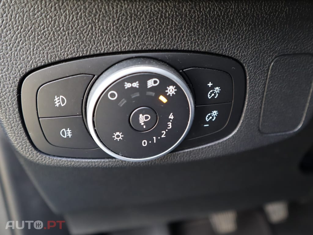 Ford Focus 1.0 EcoBoost MHEV ST-Line