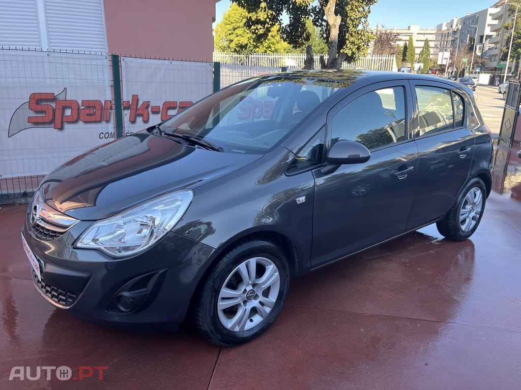 Opel Corsa 1.2 Enjoy