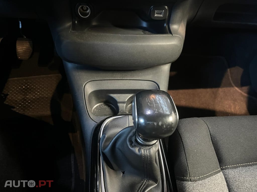Citroen C4 Cactus 1.5BlueHdi SHINNE