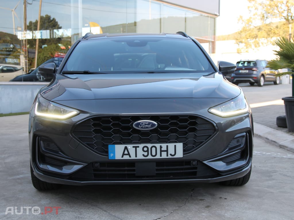 Ford Focus SW 1.0 EcoBoost MHEV ST-Line