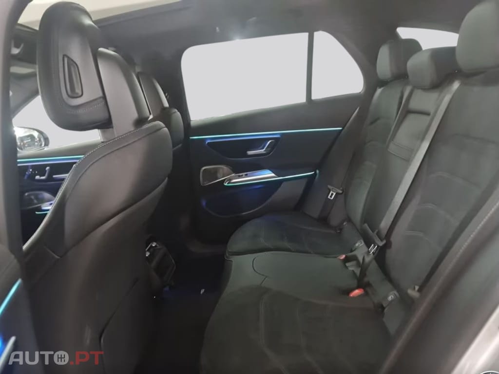 Mercedes-Benz E 300 I.V.A DEDUTIVEL de T 4M AMG