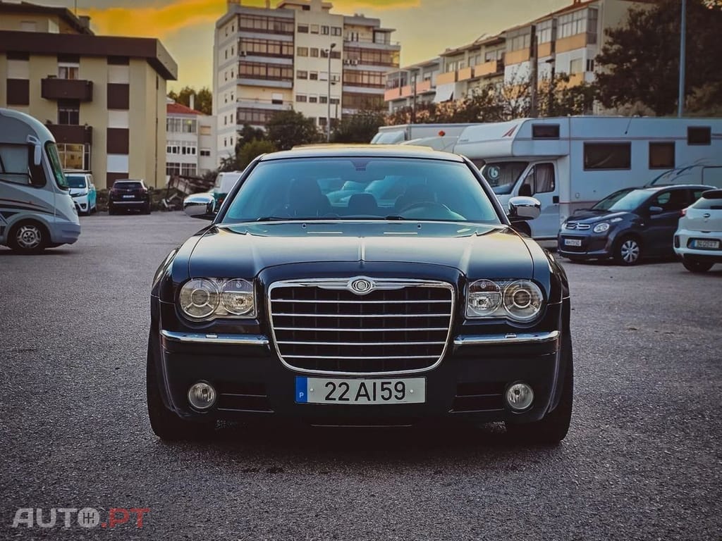 Chrysler 300 C 2.7 L V6