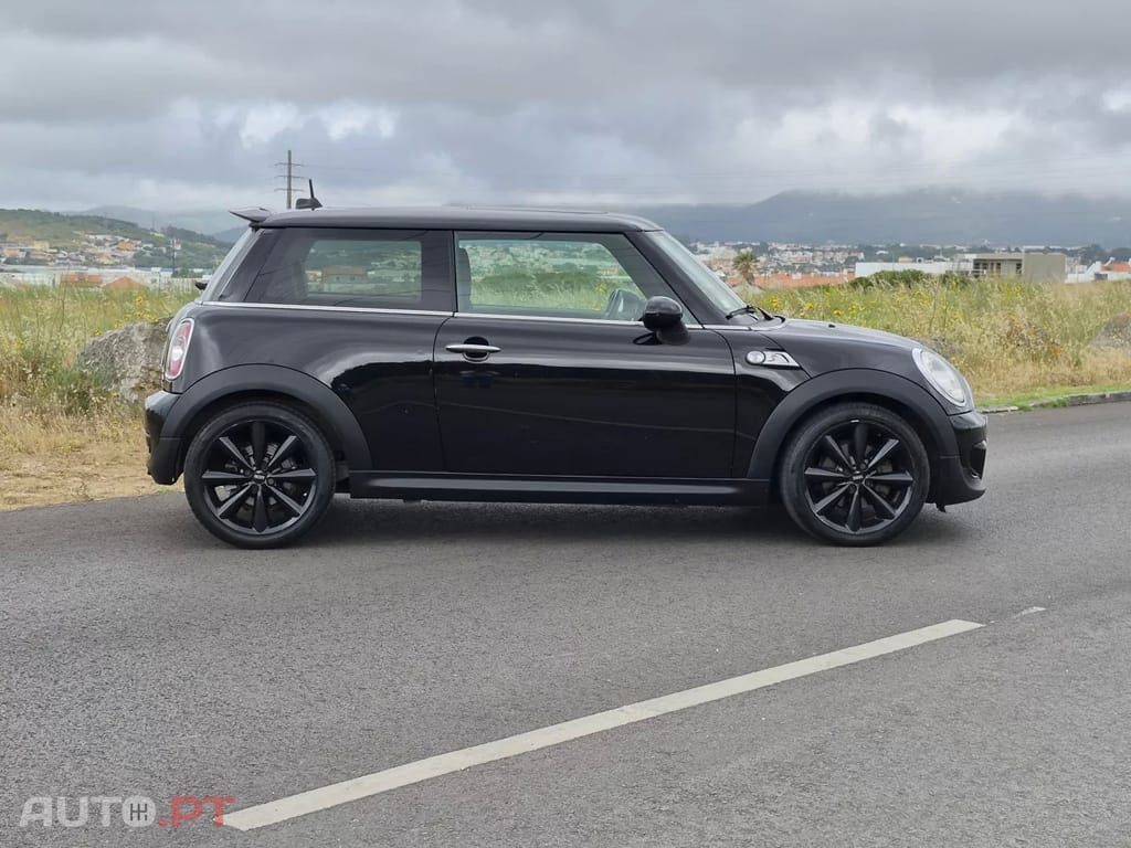 MINI Cooper Cooper SD