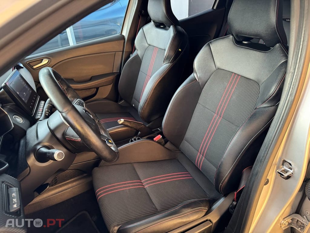 Renault Clio 1.5 Blue dCi RS Line