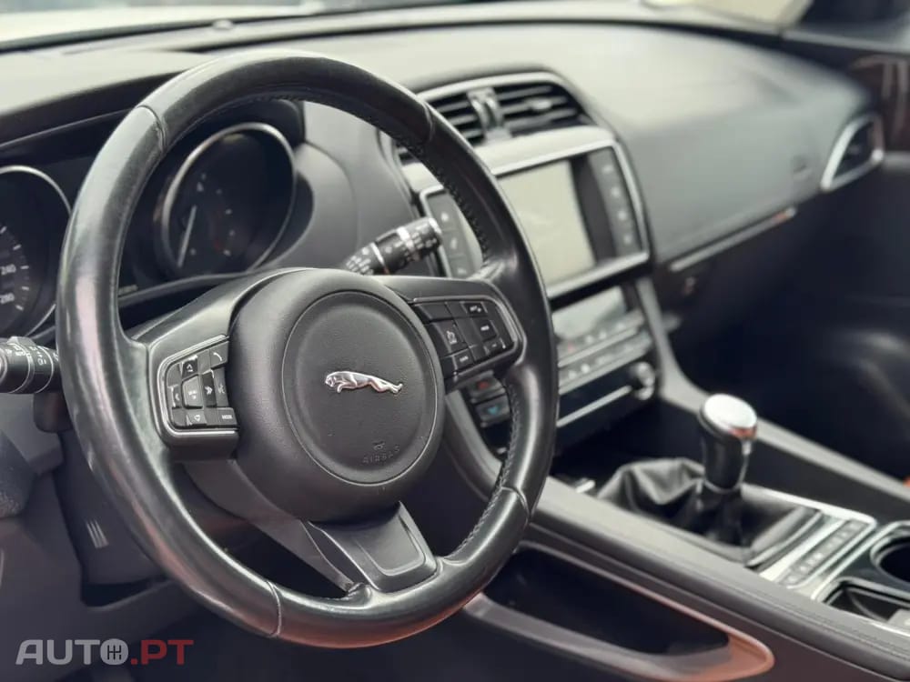 Jaguar F-Pace 20d R-Sport