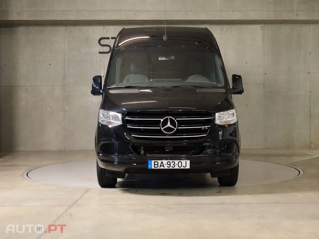 Mercedes-Benz Sprinter 315 CDI/43 Luxo (2+2+2+3)