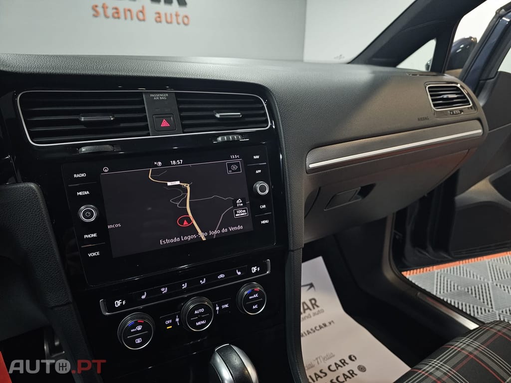 Volkswagen Golf 2.0 TSI GTI DSG Performance