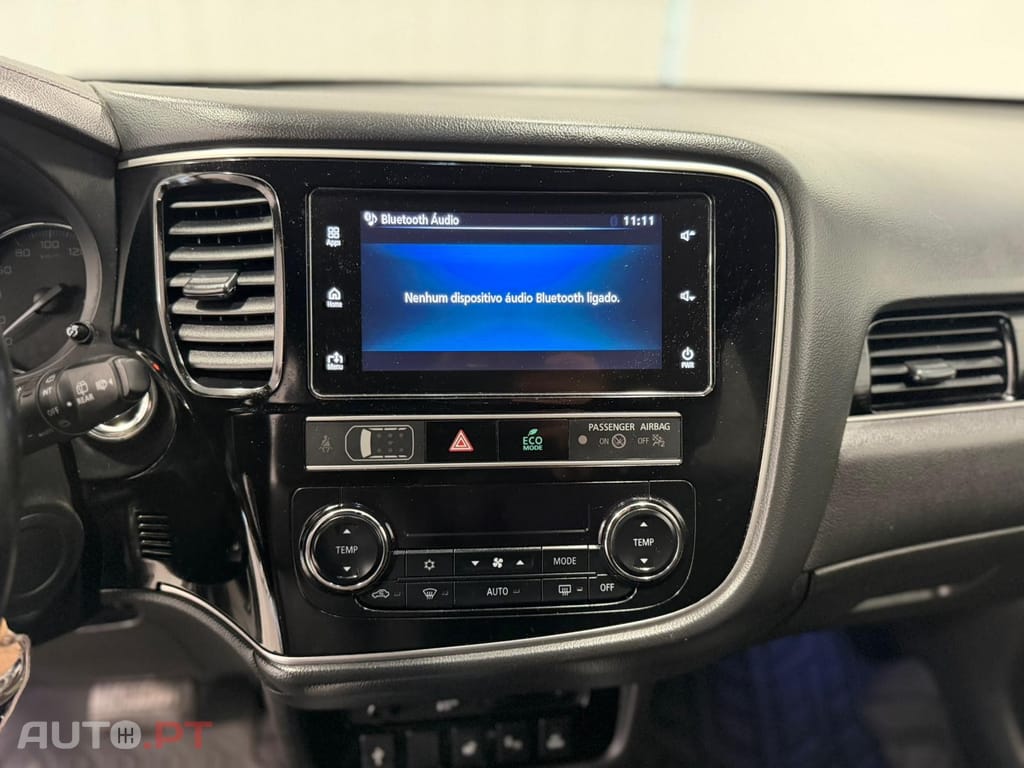 Mitsubishi Outlander 2.4 Intense