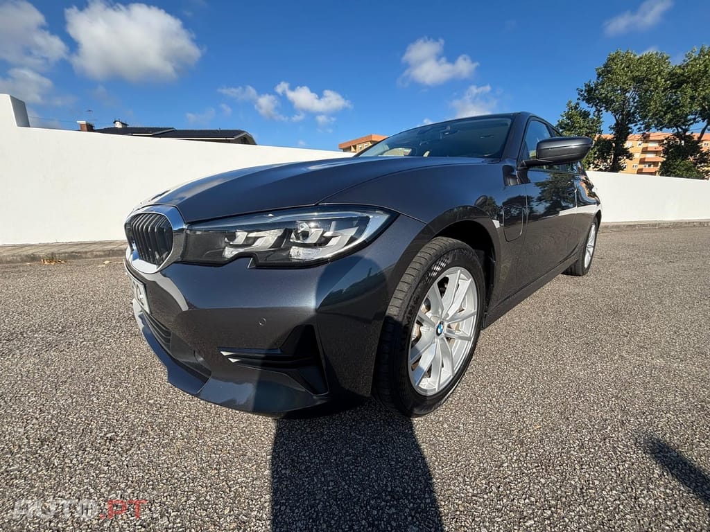 BMW 330 e Touring Corporate Edition Auto