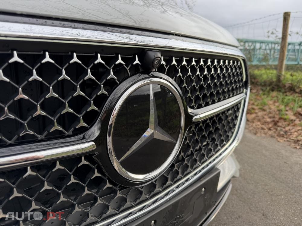 Mercedes-Benz E 300 e AMG Line