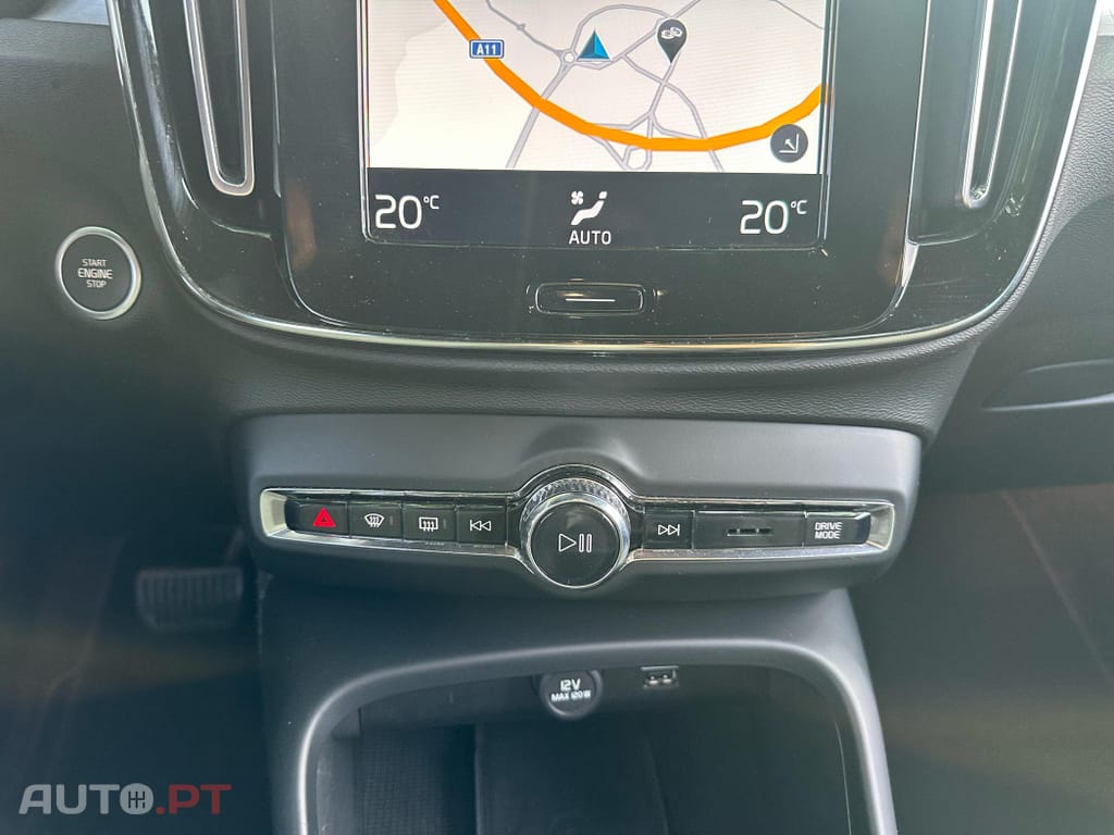 Volvo XC40 1.5 T5 PHEV Plus Dark
