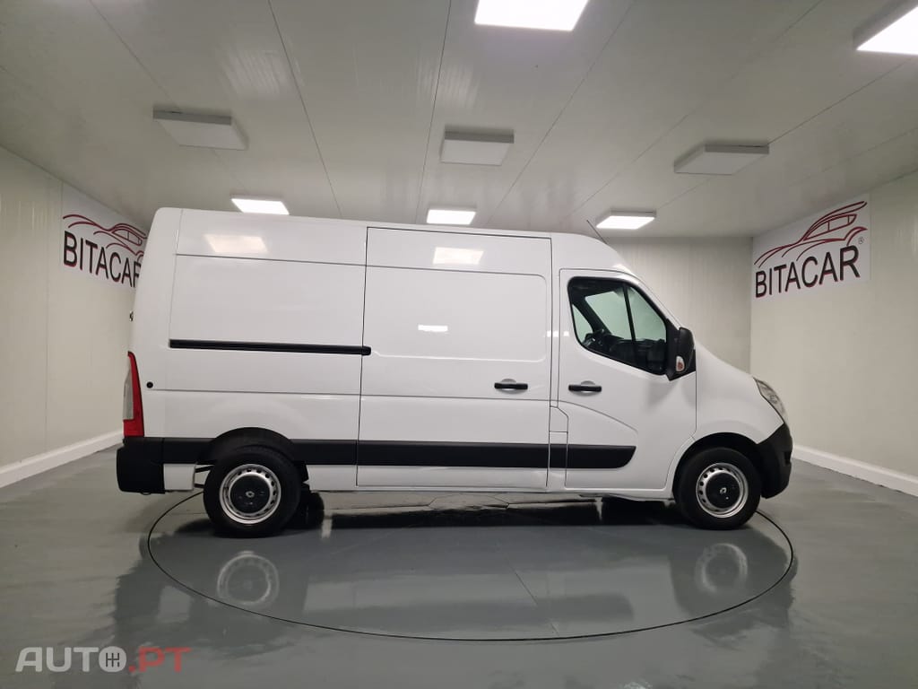 Renault Master 2.3 dCi L2H2 3.3T 130CV IVA DEDUTIVEL